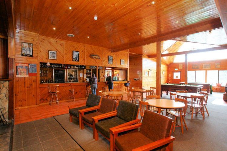 Bronte Park Highland Cottages Esterno foto